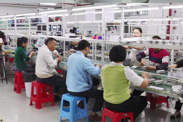 SHENZHEN KLESMAN TECHNOLOGY CO LTD linia produkcyjna producenta